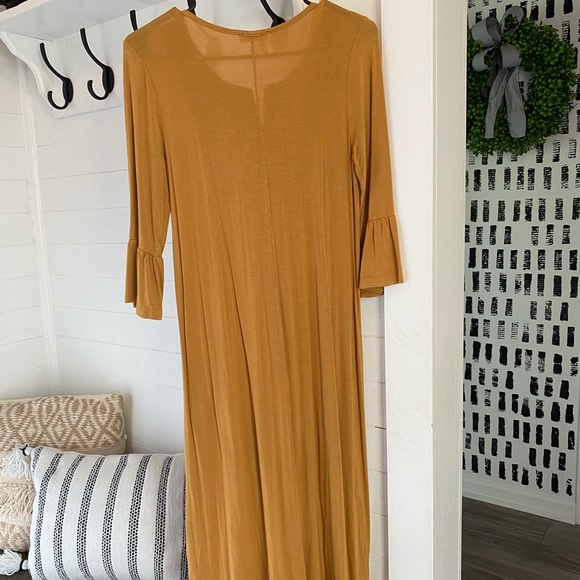 Flamingo Urban Tribal Mustard MIDI Dress SZ Small - Picture 4 of 4